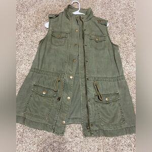 Altar'd State utility vest.